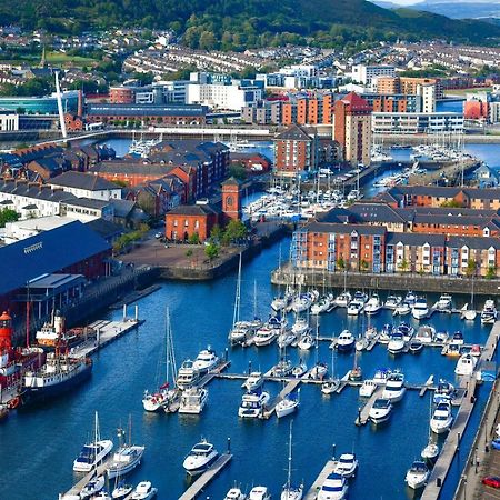 Meridian Quay Apartments, By Jsw Short Stay Swansea Exteriör bild