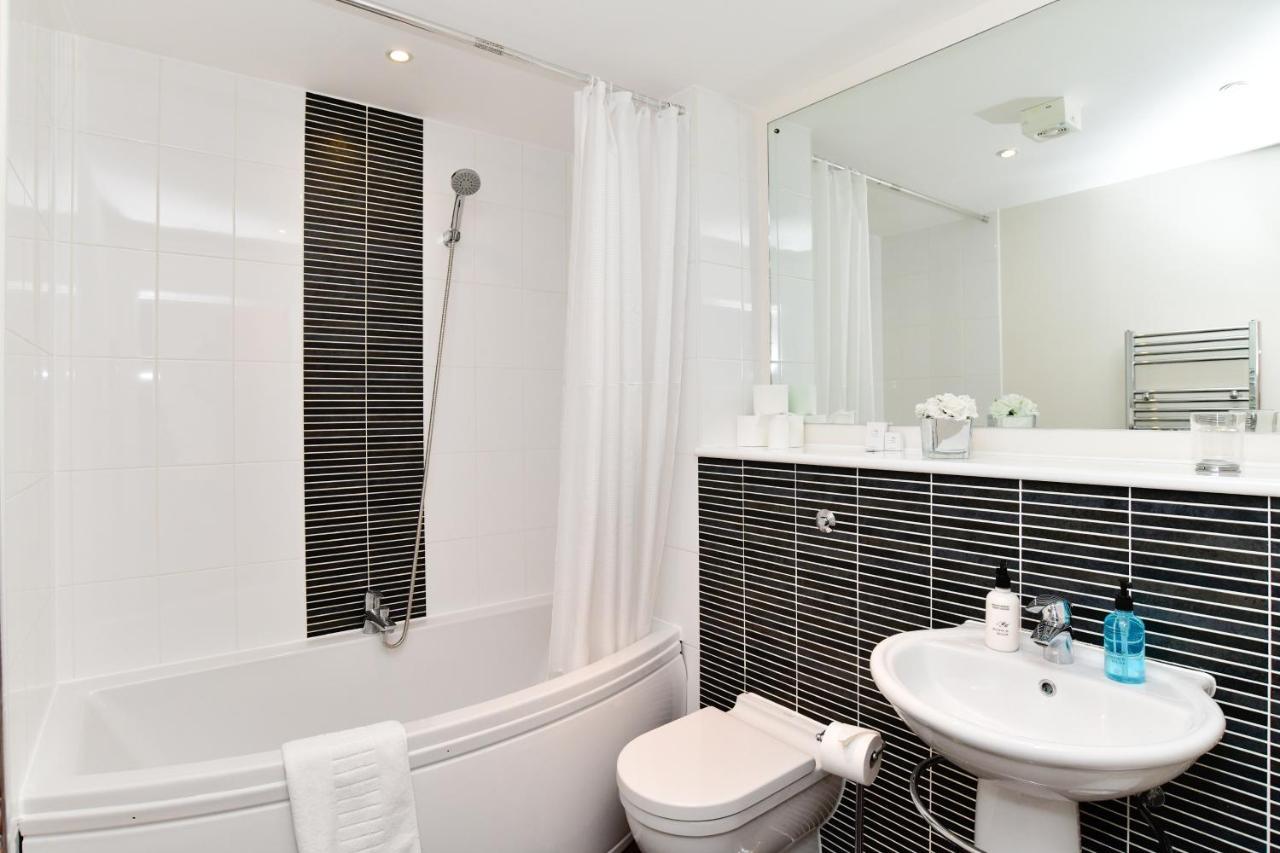 Meridian Quay Apartments, By Jsw Short Stay Swansea Exteriör bild
